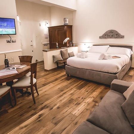 Acacia Firenze -Timo Apartment Bagian luar foto