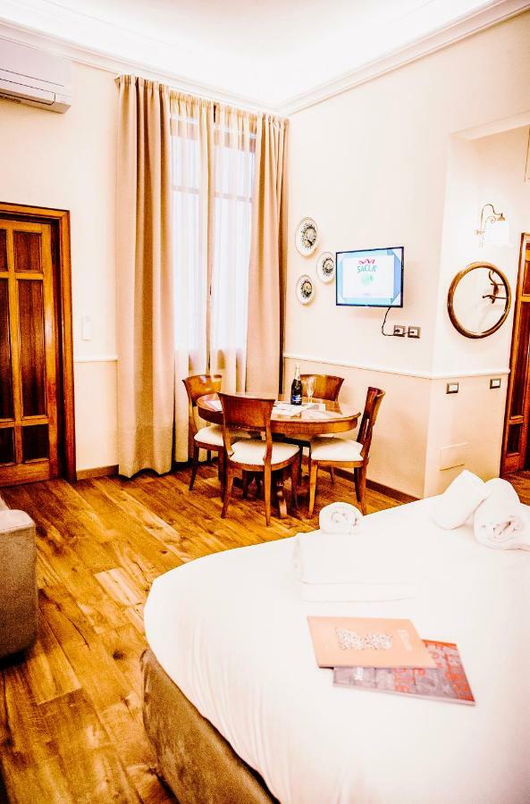 Acacia Firenze -Timo Apartment Bagian luar foto